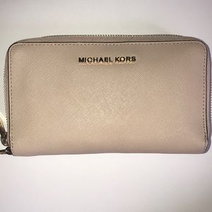 Michael Kors Blush Pink Wallet